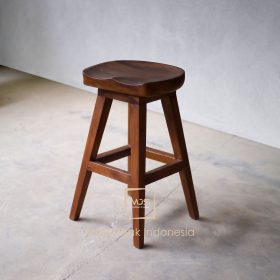 Swivel barstool suar wod